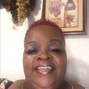 Meet your Posher, Janice